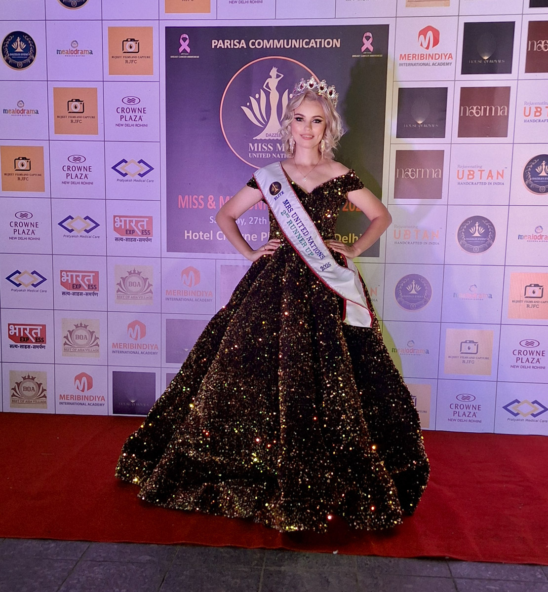 Уж кто и начал новый год на всю катушку, так это владимирские красотки. Девушки неустанно забирают самые важные титулы не только на всероссийских, но и на международных конкурсах. Одной из недавних победительниц стала модель и директор модельного агентства Victory Виктория Селеметова, которая вернулась домой с World Rising Star 2026, прошедшем в Грузии, в статусе Queen of the year.