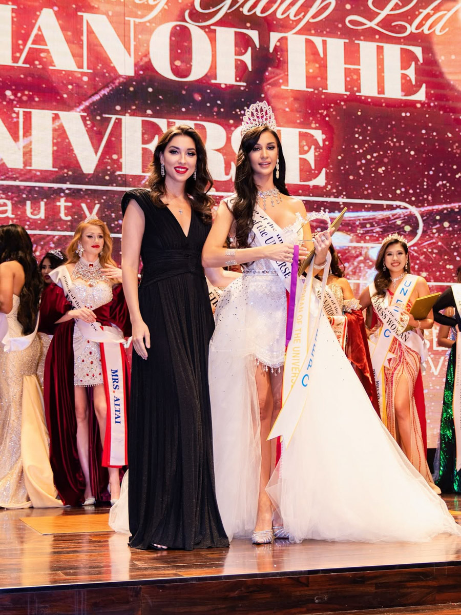 Уж кто и начал новый год на всю катушку, так это владимирские красотки. Девушки неустанно забирают самые важные титулы не только на всероссийских, но и на международных конкурсах. Одной из недавних победительниц стала модель и директор модельного агентства Victory Виктория Селеметова, которая вернулась домой с World Rising Star 2026, прошедшем в Грузии, в статусе Queen of the year.