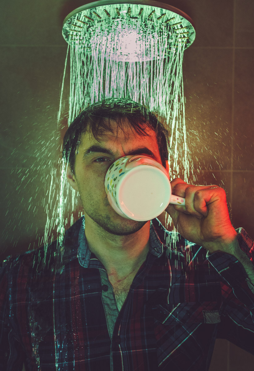 Автор динамичных сцен с фигурками Lego и машинками Hot Wheels Михаил Кудрин снимает не только игрушки. Например, не так давно фотограф решил поучаствовать в конкурсе автопортретов. «Ключ-Медиа» не смог пройти мимо и выяснил у художника все подробности о марафоне.