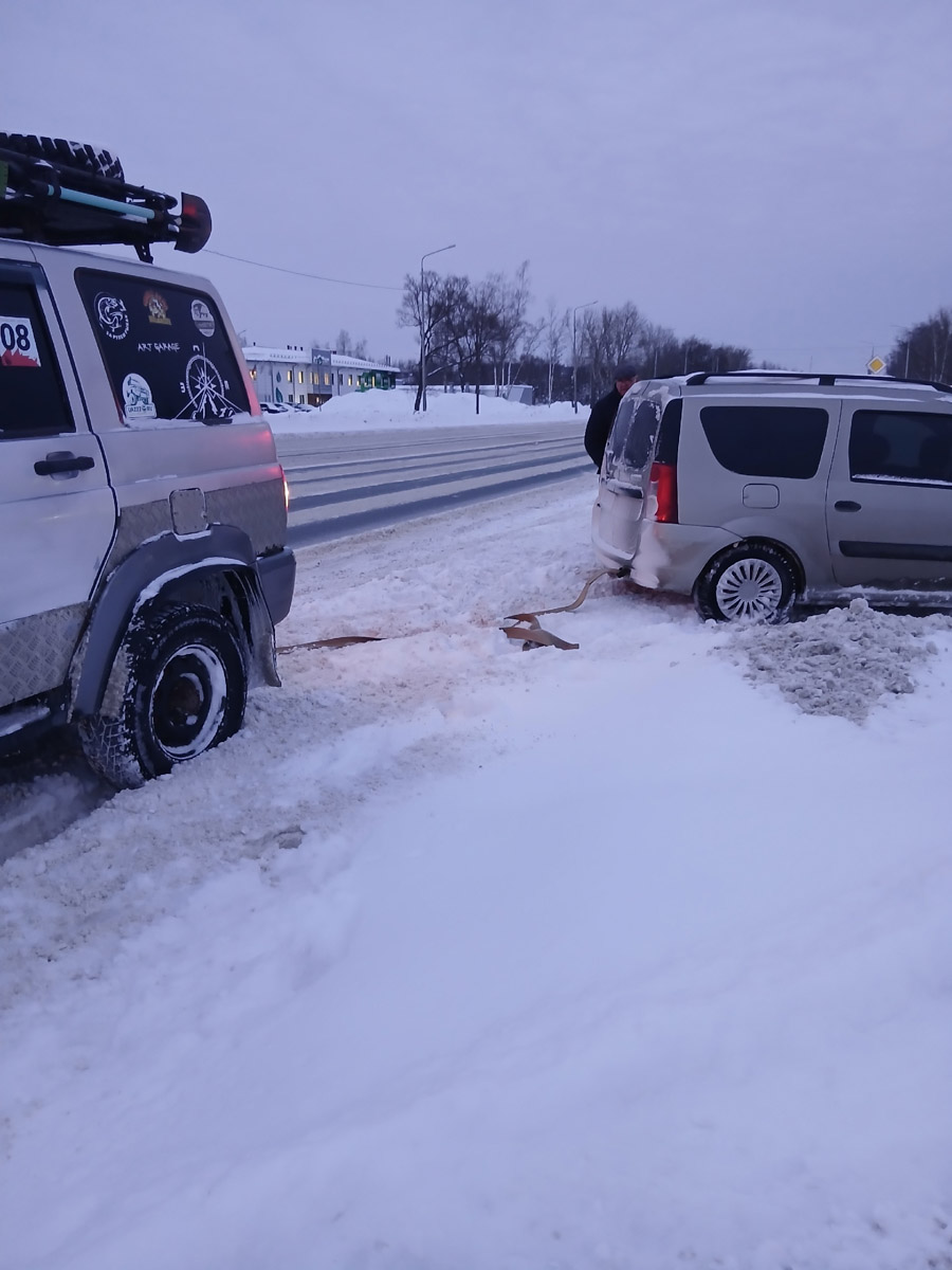 Добро всегда побеждает! Данную аксиому знает каждый ребенок, однако во взрослой жизни реальность часто бывает суровой. И как же порой не хватает историй про благородные поступки за обычное спасибо в ответ… Пусть говорят, что хорошими делами прославиться нельзя, «Ключ-Медиа» готов с уверенностью это опровергнуть.