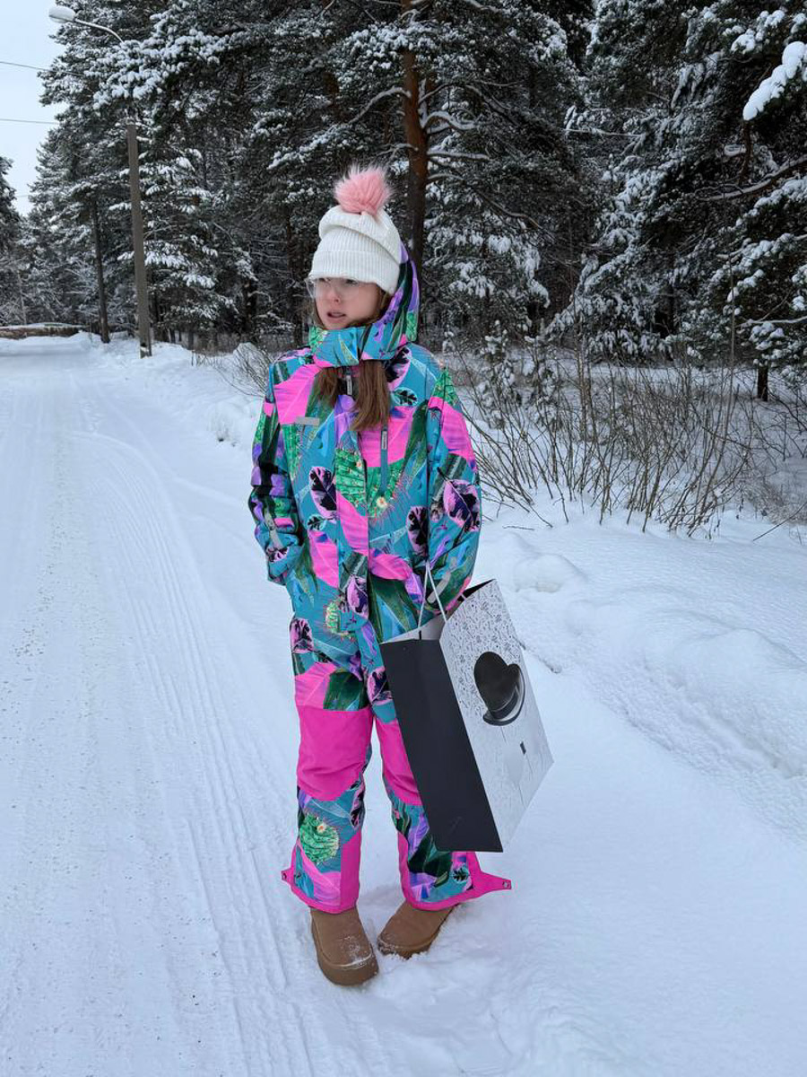 Добро всегда побеждает! Данную аксиому знает каждый ребенок, однако во взрослой жизни реальность часто бывает суровой. И как же порой не хватает историй про благородные поступки за обычное спасибо в ответ… Пусть говорят, что хорошими делами прославиться нельзя, «Ключ-Медиа» готов с уверенностью это опровергнуть.