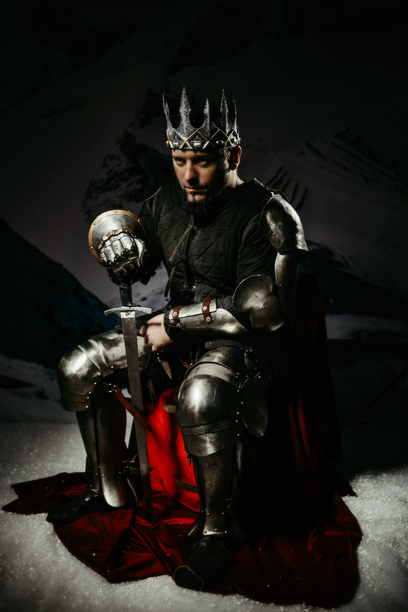 Как представители сильного пола бьются над тайной, о чем думают женщины, так и дамы не сошлись во мнении, какой он — настоящий мужчина. В попытке разобраться в этом вопросе «Ключ-Медиа» собрал воедино харизматичных джентльменов Владимира, а потом спросил героев и их половинок о качествах истинных мачо.