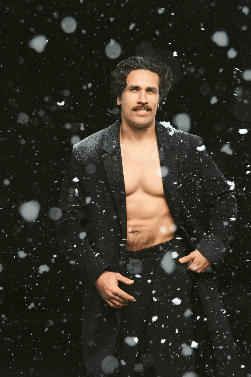 Как представители сильного пола бьются над тайной, о чем думают женщины, так и дамы не сошлись во мнении, какой он — настоящий мужчина. В попытке разобраться в этом вопросе «Ключ-Медиа» собрал воедино харизматичных джентльменов Владимира, а потом спросил героев и их половинок о качествах истинных мачо.