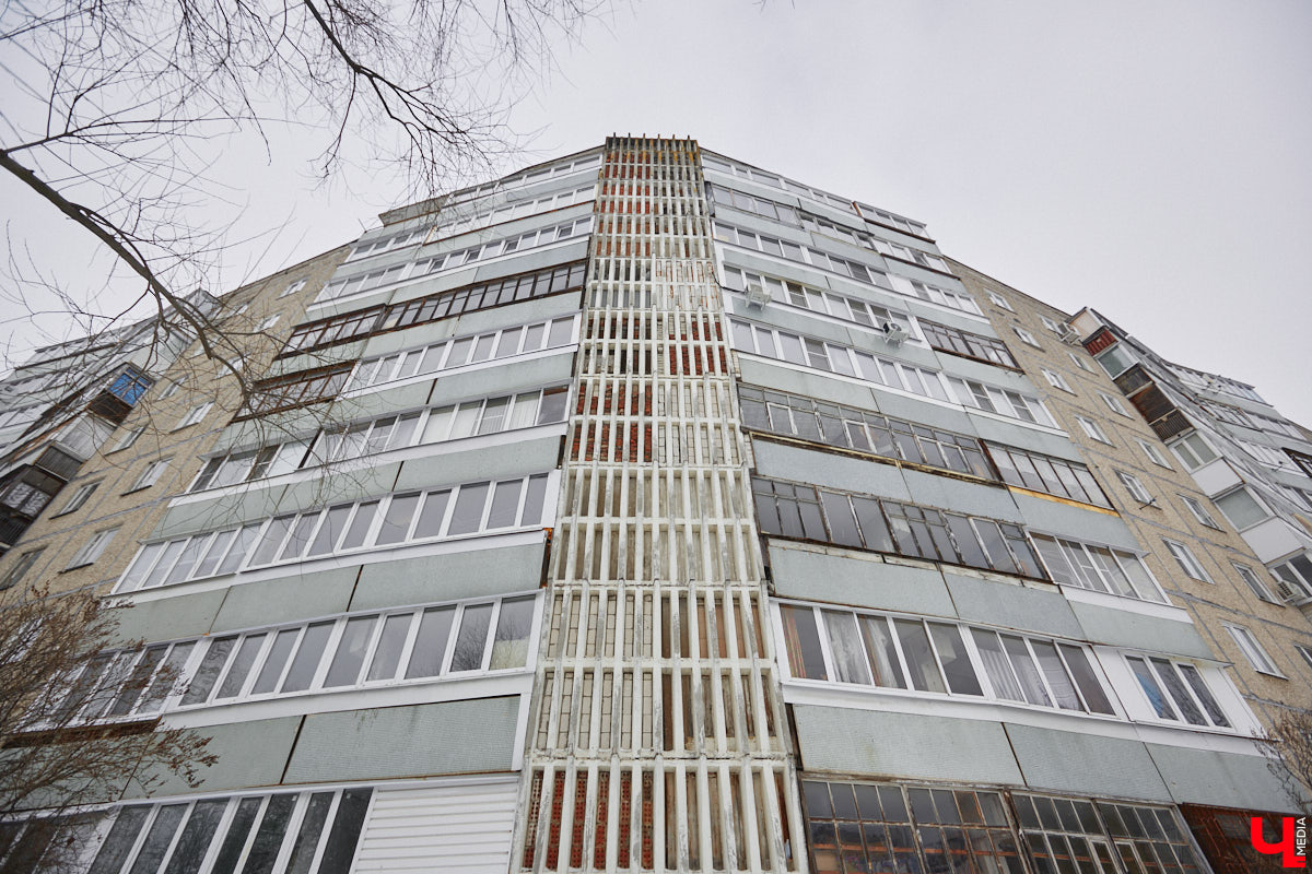 Пожалуй, лучше пикап-фразы «У меня есть своя квартира» еще никто не придумал. Сейчас жилье в собственности, да еще и комфортабельное — настоящая роскошь. Цены неумолимо летят вверх. Как ориентироваться в рынке недвижимости в 2026-м, попытался разобраться «Ключ-Медиа».