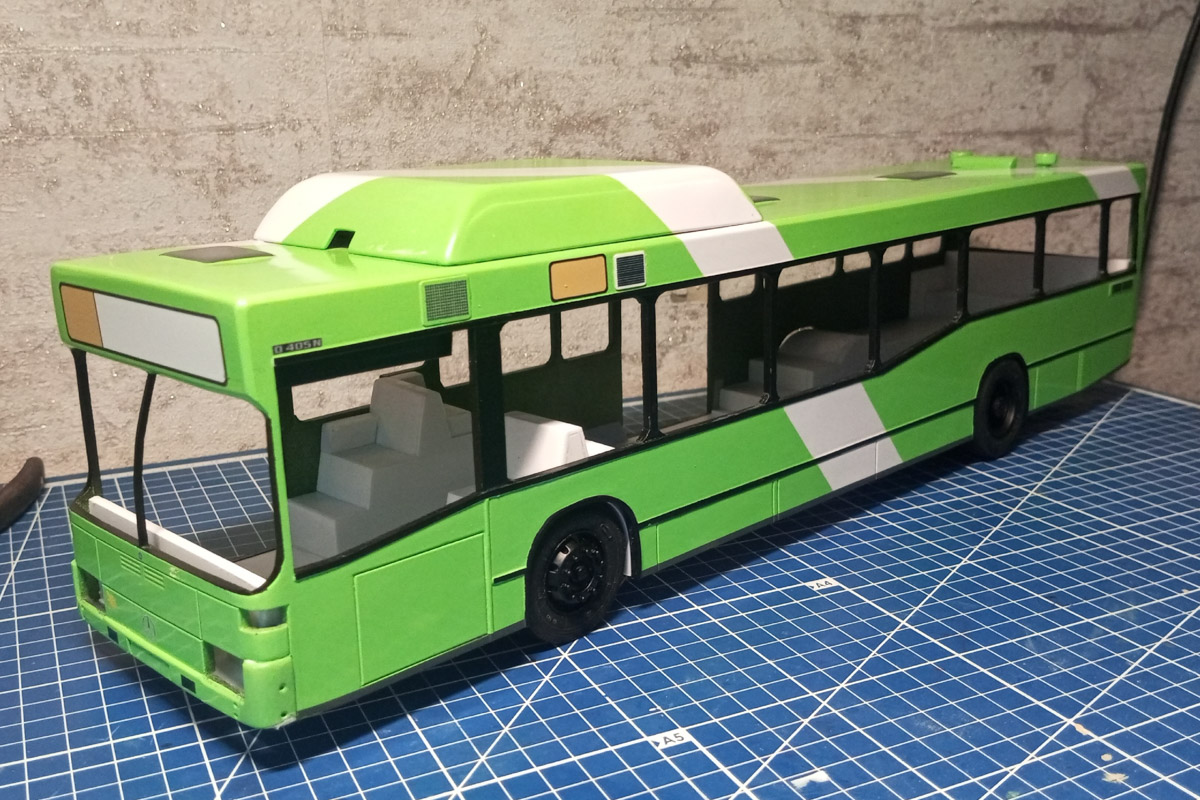 Житель Гусь-Хрустального создает реалистичные модели автобусов. На данный момент в его коллекции шесть машин, прототипы которых курсируют на самых разных маршрутах. Весь общественный транспорт выполнен в соотношении 1:24 и точно копирует существующие машины.