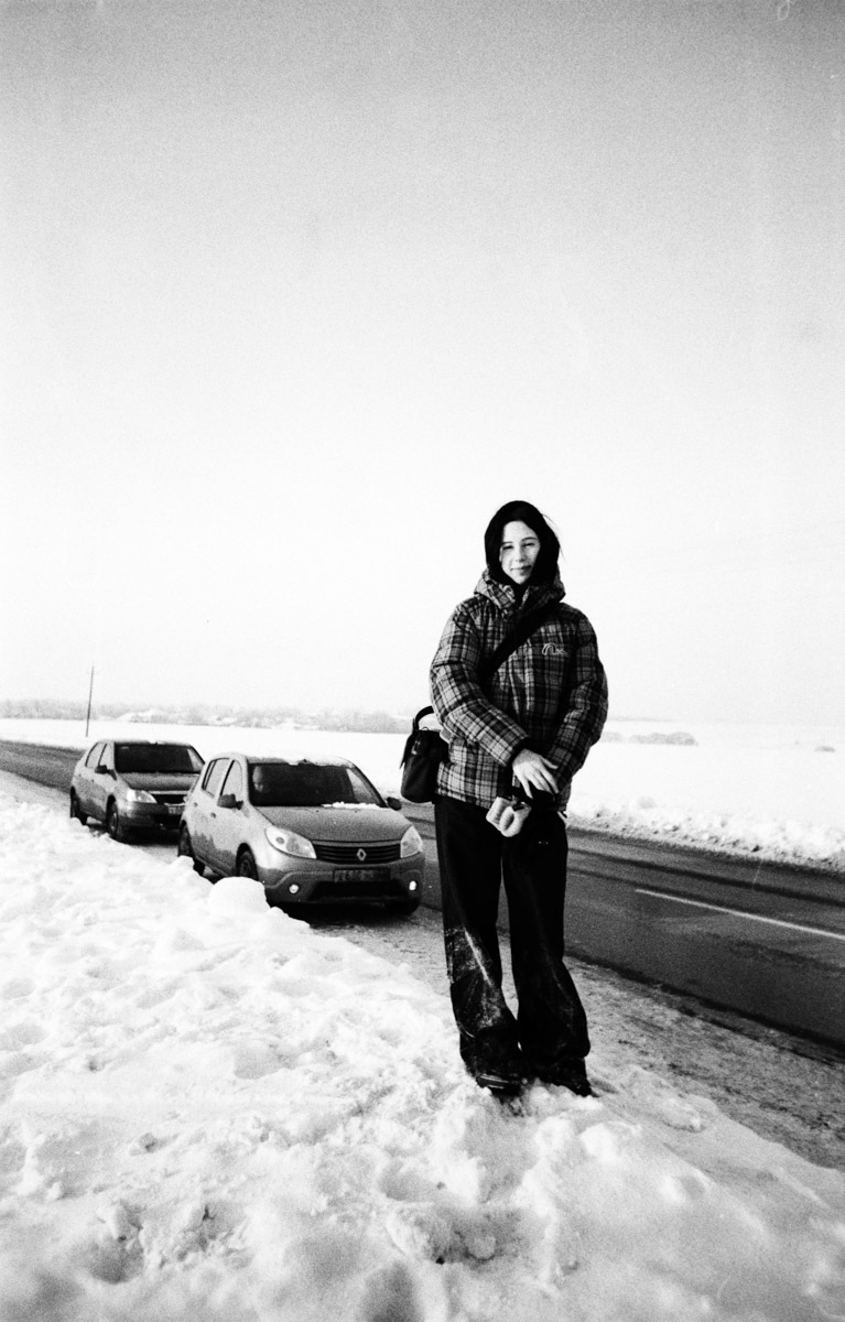 Бескрайние зимние просторы Суздальской земли стали съемочной площадкой для команды нового фильма «Отрок». Ее усилиями на свет появилась камерная притча с известным владимирским фотографом в главной роли. О чем же дебютная короткометражка местного режиссера, узнал «Ключ-Медиа».