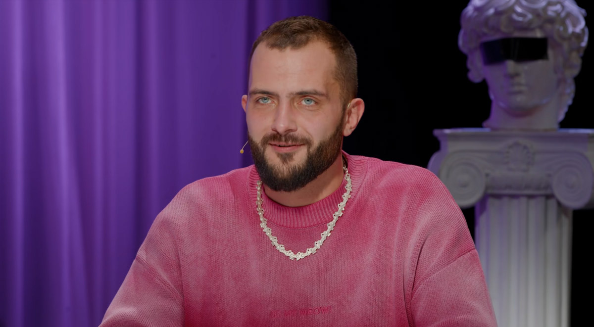 Как накормить вьетнамцев устрицами и чем поразить Ксению Собчак? Жители Владимирской области вновь участвуют в шоу с селебрити. На сей раз на экран попал известный в городе повар Юрий Ковальчук, снявшись в программе «Последний шеф». Ну а на «Быстрых свиданиях» свое обаяние проявил фермер Василий из Петушков. Давайте узнаем, что же получилось у наших мужчин!