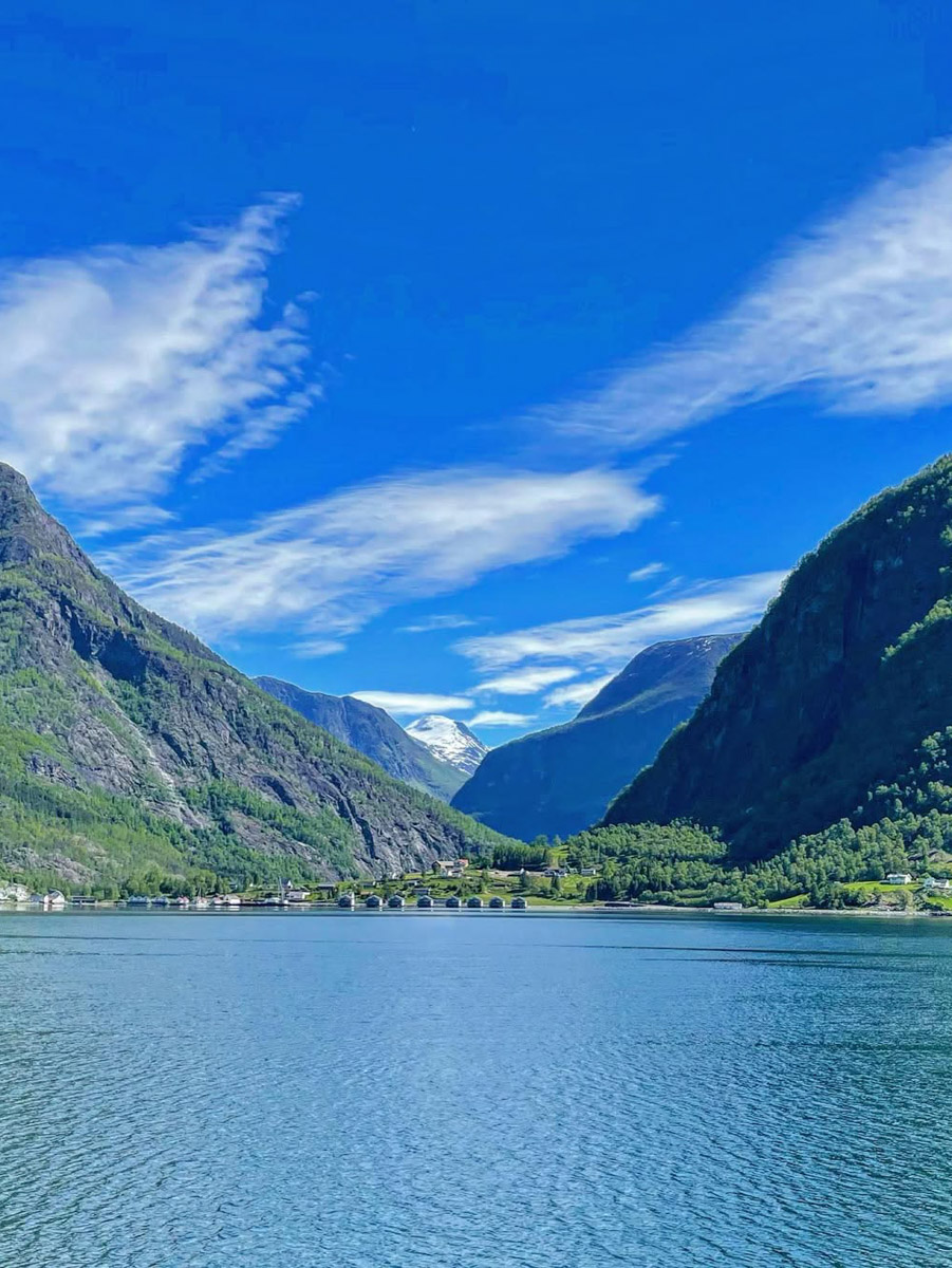 Мария Ломоносова родом из Владимира, однако уже около десяти лет живет в Осло. Попала в Норвегию чуть ли не по воле случая, но нисколько не сожалеет о переезде. С чем героине пришлось столкнуться и как она устроила свой быт, узнал «Ключ-Медиа».