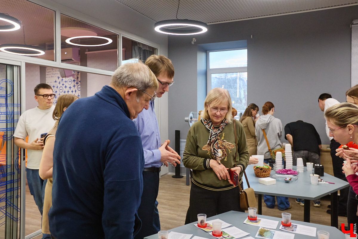 Что объединяет «Алису в Стране чудес», сериал The Last of Us и «Служебный роман»? Не поверите, но... грибы! Доказал эту гипотезу биолог Артем Мишулин. Специалист раскрыл все жизненные секреты этих тихонь, а также объяснил, почему они так сильно вдохновляют дизайнеров из киносферы брать их на главные роли.