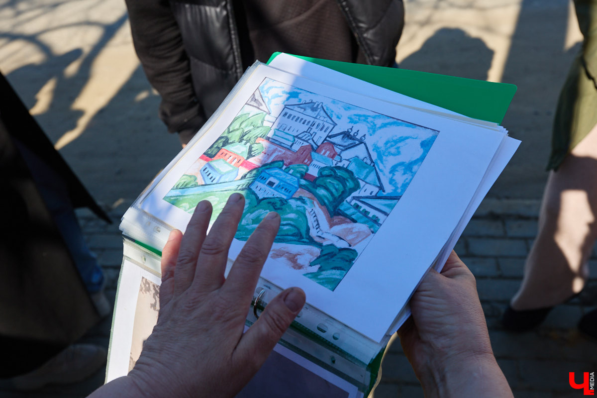 Минувший воскресный день ознаменовался важным культурным событием: в историческом центре прошел краеведческий фестиваль «Свой слой». Мероприятие посвятили не только прошлому областной столицы, но и его настоящему. «Ключ-Медиа» побывал там и готов поделиться самыми яркими моментами!