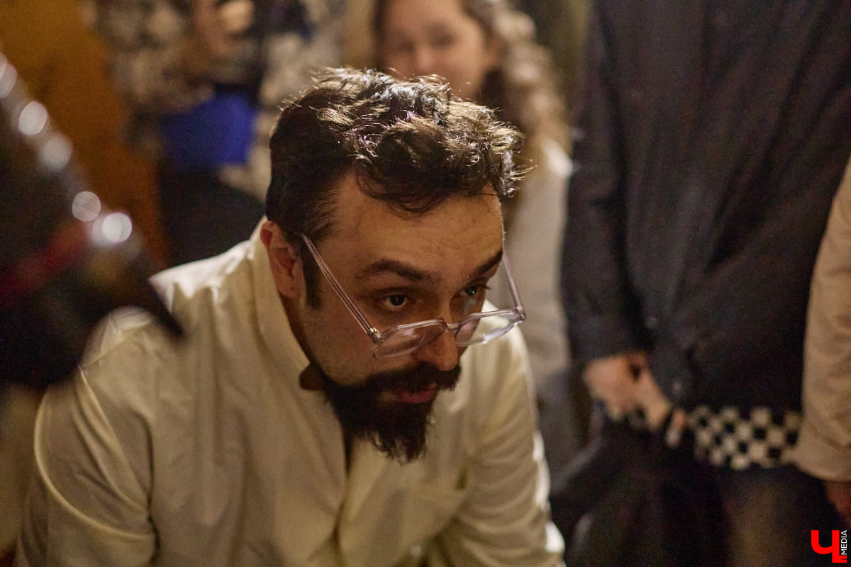 Минувший воскресный день ознаменовался важным культурным событием: в историческом центре прошел краеведческий фестиваль «Свой слой». Мероприятие посвятили не только прошлому областной столицы, но и его настоящему. «Ключ-Медиа» побывал там и готов поделиться самыми яркими моментами!