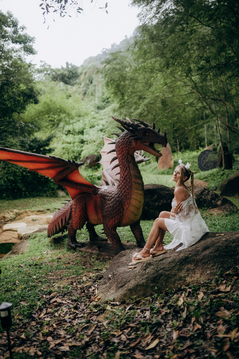 В Таиланде открылся иммерсивный парк The Xperience, который уже называют одним из самых впечатляющих и масштабных в стране. Среди первых гостей оказались и владимирцы, почти четыре года живущие на райском острове Самуи.