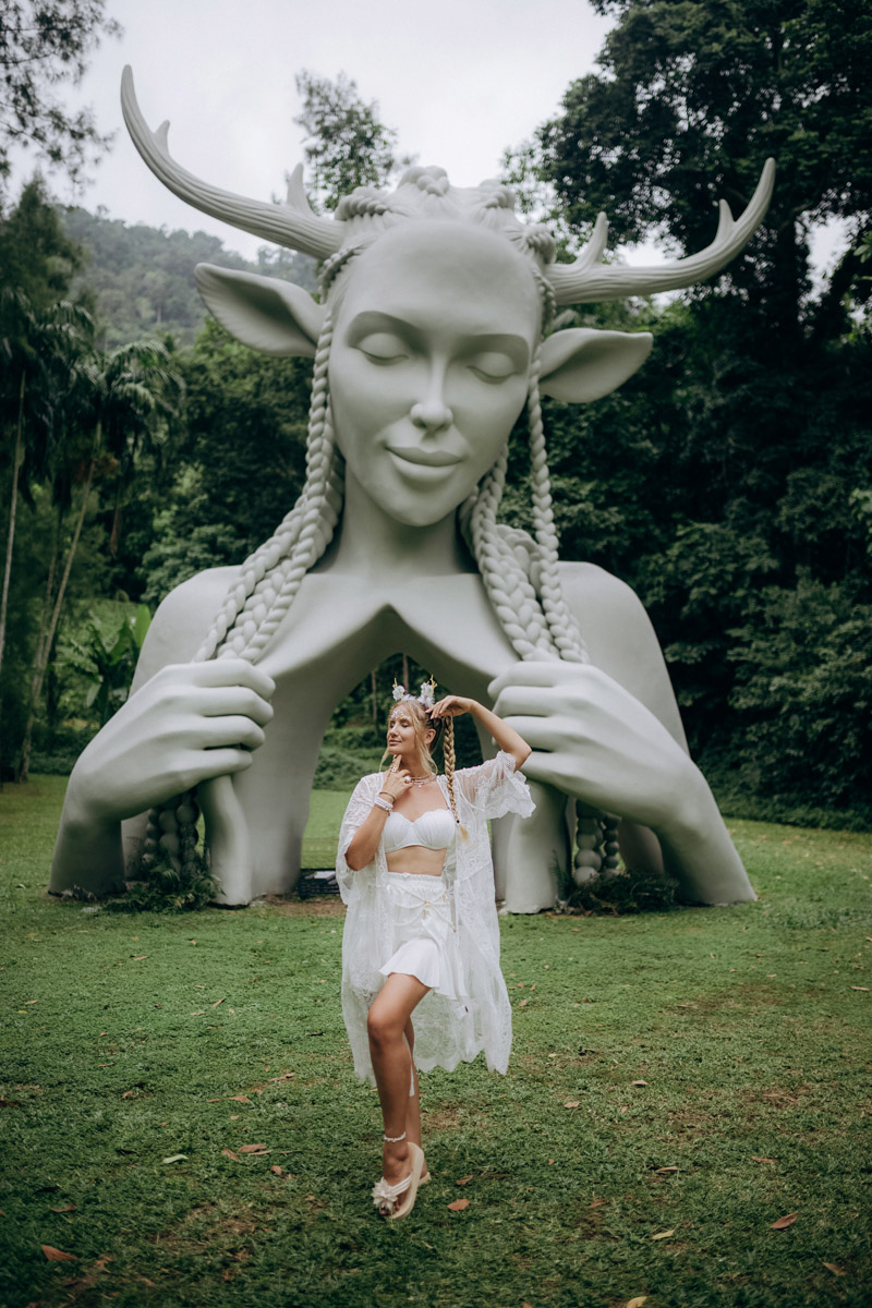 В Таиланде открылся иммерсивный парк The Xperience, который уже называют одним из самых впечатляющих и масштабных в стране. Среди первых гостей оказались и владимирцы, почти четыре года живущие на райском острове Самуи.