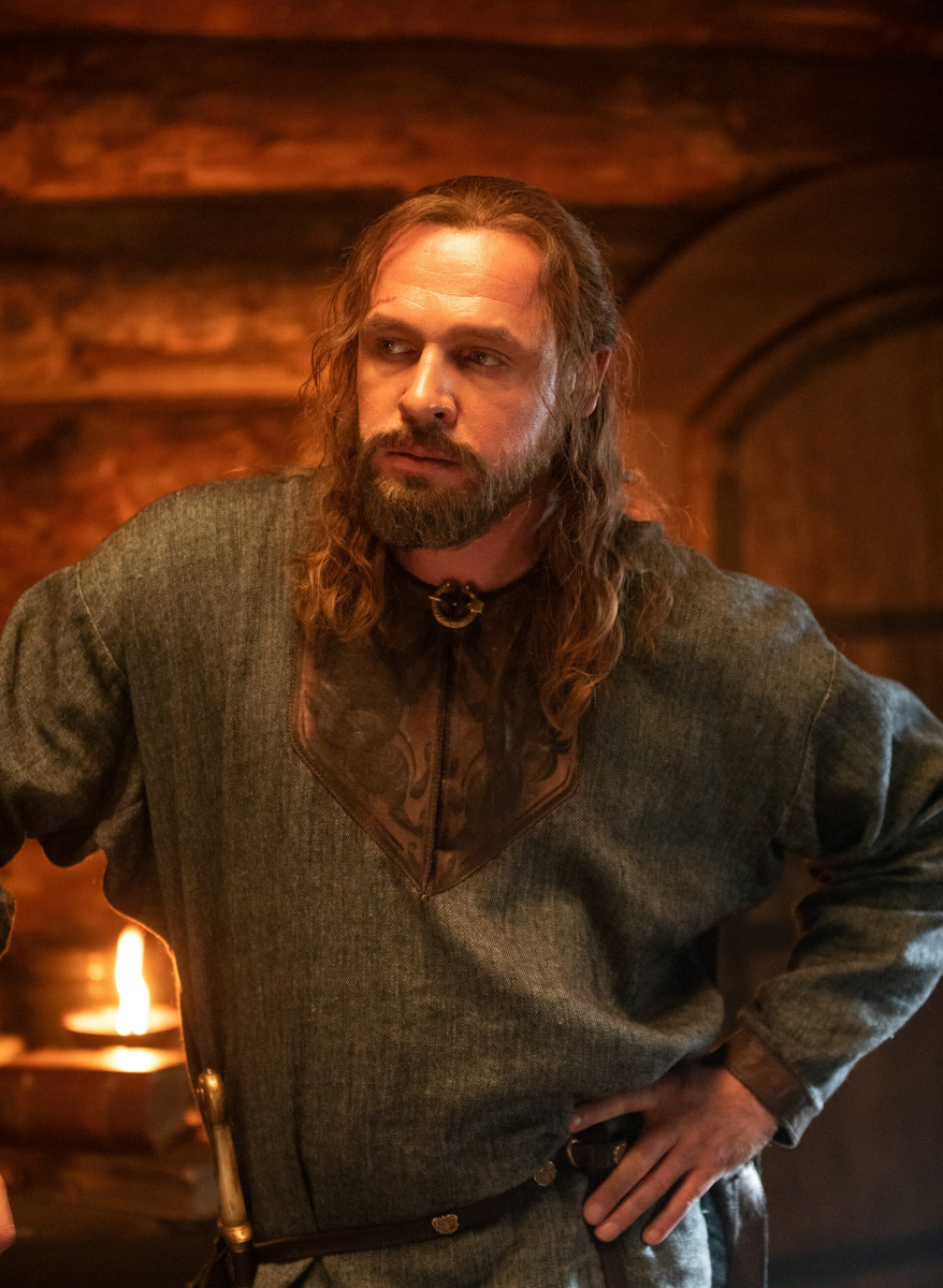 В марте состоялась премьера саги о жизни Андрея Боголюбского. Съемки сериала «Князь Андрей» проходили также в 33-м регионе. Жителям не терпелось оценить результат длительного кинопроцесса. Увы, многих он разочаровал. «Ключ-Медиа» изучил позиции экспертов, разобравших кинопродукт по косточкам.