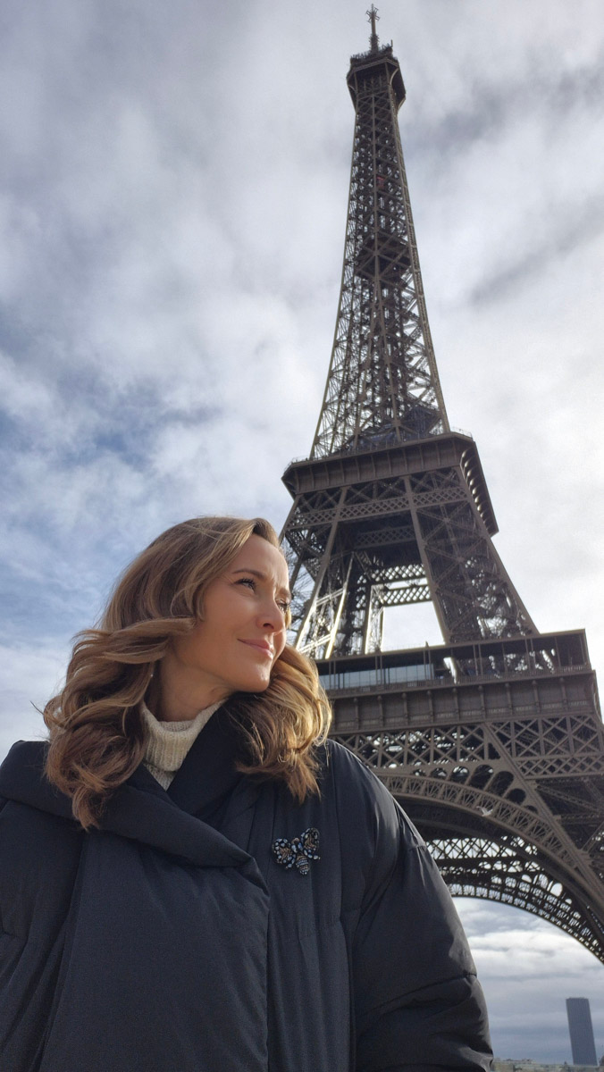 Горы мусора, толпы мигрантов и небезопасные улицы. Именно так описывали Париж Ольге Буниной ее друзья из французской столицы. Но отправившись в город любви в пятый раз, она открыла для себя совсем иную реальность. О своем путешествии, которое женщина вспоминает с огромной любовью, а также о развенчанных стереотипах про известнейшее место планеты туристка рассказала «Ключ-Медиа».