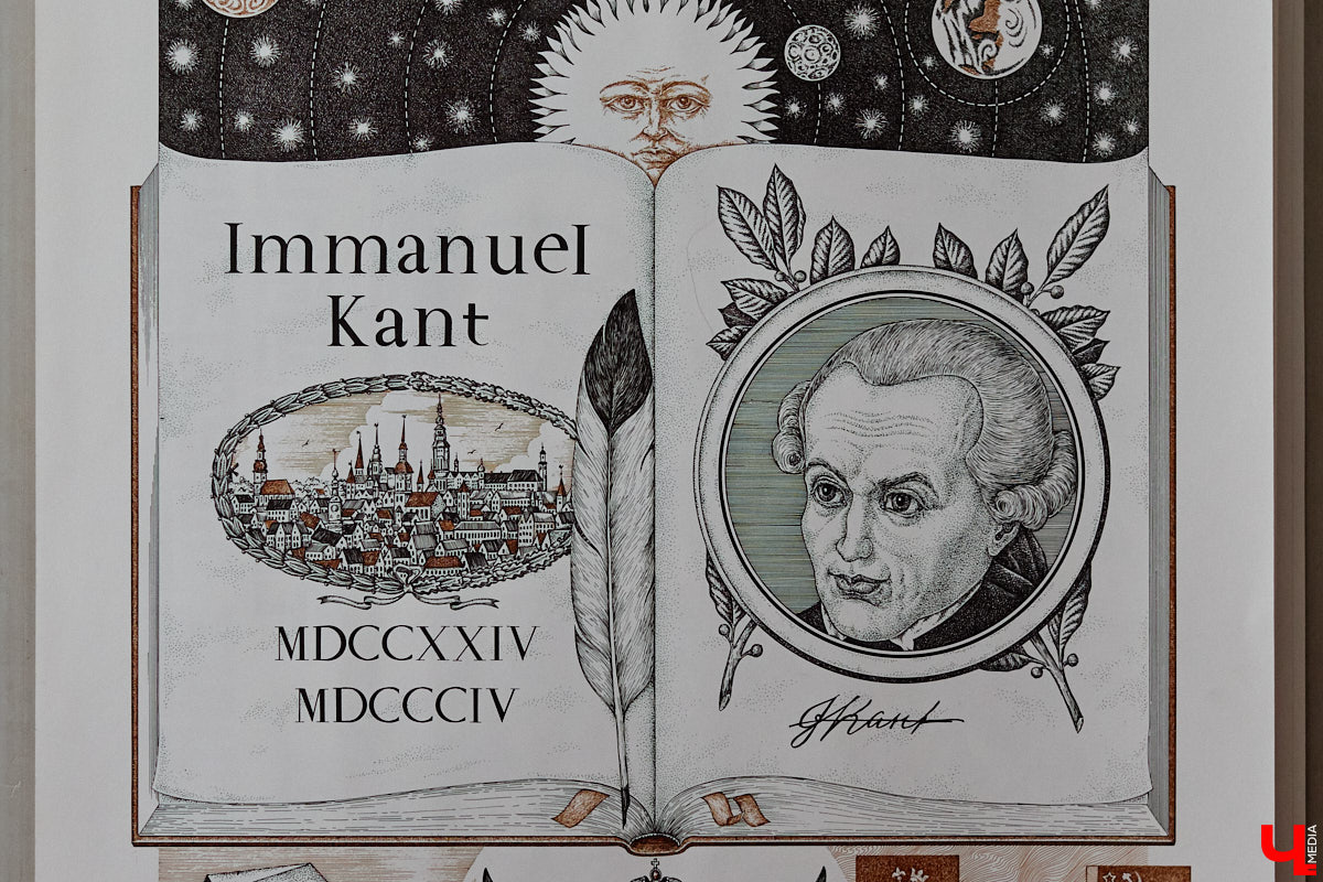 В обычной суздальской квартире живет график Александр Ерашов. Скромная обстановка никак не соответствует масштабам таланта мастера. На его счету несколько монументальных серий, которые «Ключ-Медиа» поспешил осветить. Тем более появился повод: вклад творца в развитие искусства оценила Российская академия художеств.