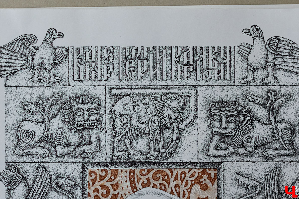 В обычной суздальской квартире живет график Александр Ерашов. Скромная обстановка никак не соответствует масштабам таланта мастера. На его счету несколько монументальных серий, которые «Ключ-Медиа» поспешил осветить. Тем более появился повод: вклад творца в развитие искусства оценила Российская академия художеств.