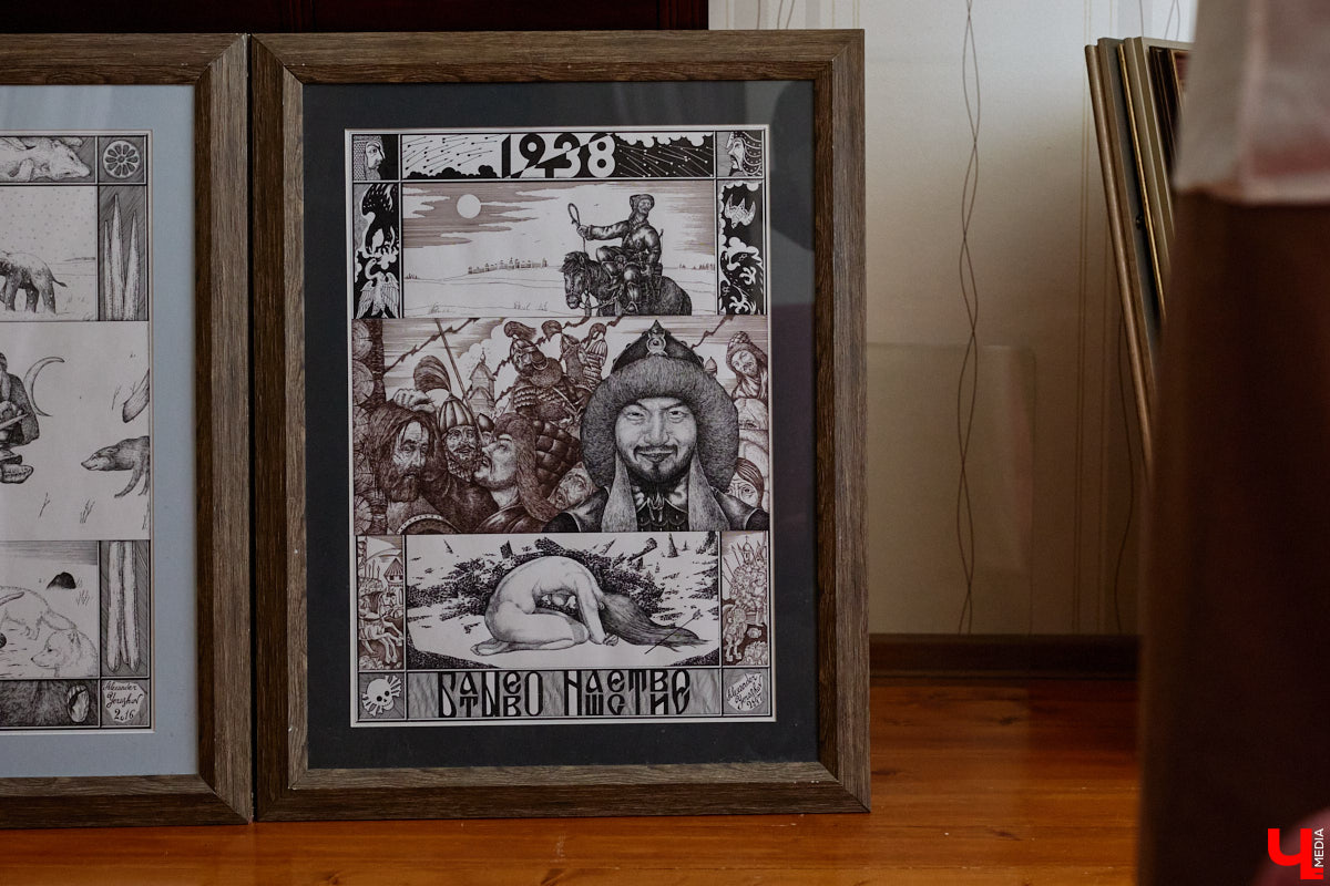 В обычной суздальской квартире живет график Александр Ерашов. Скромная обстановка никак не соответствует масштабам таланта мастера. На его счету несколько монументальных серий, которые «Ключ-Медиа» поспешил осветить. Тем более появился повод: вклад творца в развитие искусства оценила Российская академия художеств.