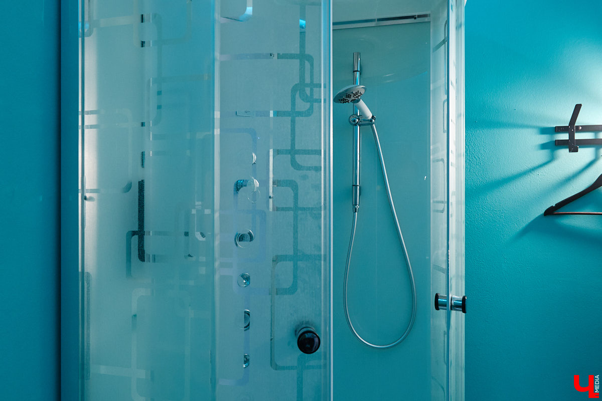 Атрибуты красивой жизни сегодня перестали быть недосягаемой роскошью. Во Владимире есть пространство, где все мысли текут только в одном направлении — к собственному удовольствию и восстановлению. Здесь, в спа-салоне «Красивая жизнь для тебя», гостям предлагают не просто набор процедур, а настоящий ритуал перезагрузки. Опробовать его на себе решила журналист «Ключ-Медиа».