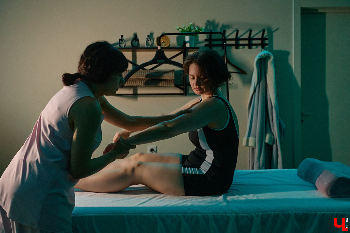 Атрибуты красивой жизни сегодня перестали быть недосягаемой роскошью. Во Владимире есть пространство, где все мысли текут только в одном направлении — к собственному удовольствию и восстановлению. Здесь, в спа-салоне «Красивая жизнь для тебя», гостям предлагают не просто набор процедур, а настоящий ритуал перезагрузки. Опробовать его на себе решила журналист «Ключ-Медиа».