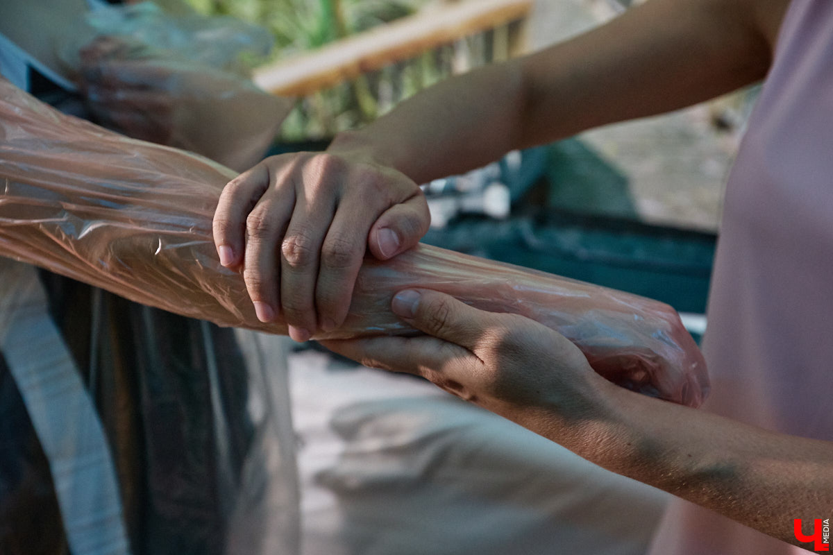 Атрибуты красивой жизни сегодня перестали быть недосягаемой роскошью. Во Владимире есть пространство, где все мысли текут только в одном направлении — к собственному удовольствию и восстановлению. Здесь, в спа-салоне «Красивая жизнь для тебя», гостям предлагают не просто набор процедур, а настоящий ритуал перезагрузки. Опробовать его на себе решила журналист «Ключ-Медиа».