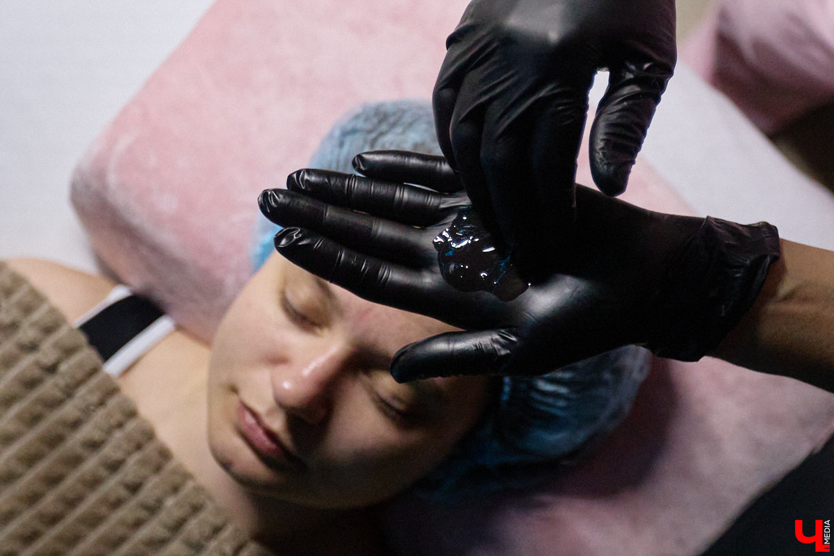 Атрибуты красивой жизни сегодня перестали быть недосягаемой роскошью. Во Владимире есть пространство, где все мысли текут только в одном направлении — к собственному удовольствию и восстановлению. Здесь, в спа-салоне «Красивая жизнь для тебя», гостям предлагают не просто набор процедур, а настоящий ритуал перезагрузки. Опробовать его на себе решила журналист «Ключ-Медиа».