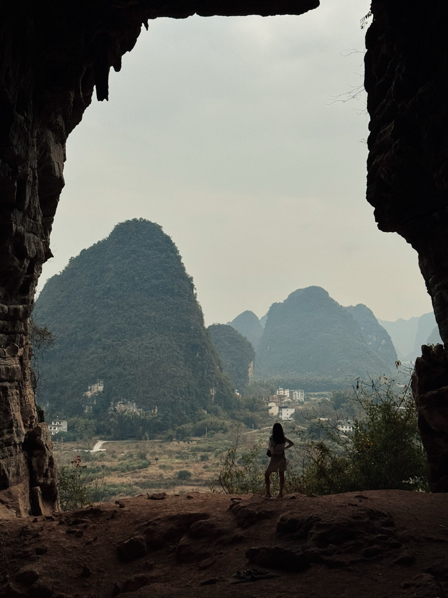В мае 2025 года владимирский психолог Кристина Вдовина перебралась в Китай. Разумеется, такой головокружительный поворот оказался связан с массой впечатлений, трудностей и внутренних трансформаций. Спустя почти год жизни в Азии девушка готова поделиться своими выводами и умозаключениями.