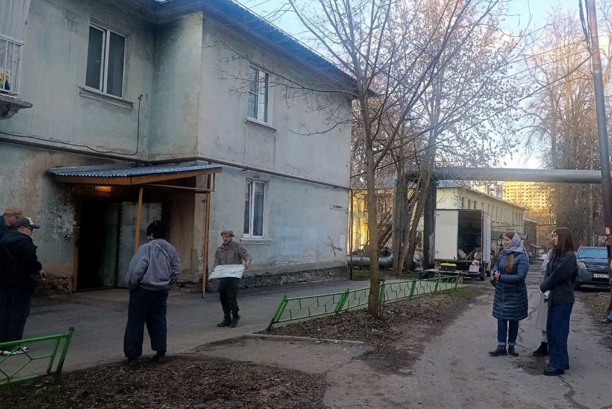 Во Владимирской области завершились съемки сериала «Свора». Кинематографисты работали в нашем регионе почти месяц и успели снять несколько ключевых эпизодов картины. Для этого столицу 33-го региона переименовали в Волчегорск, а мэрию перенесли в Областной дворец культуры и искусства. Эти и другие детали уже на сайте!