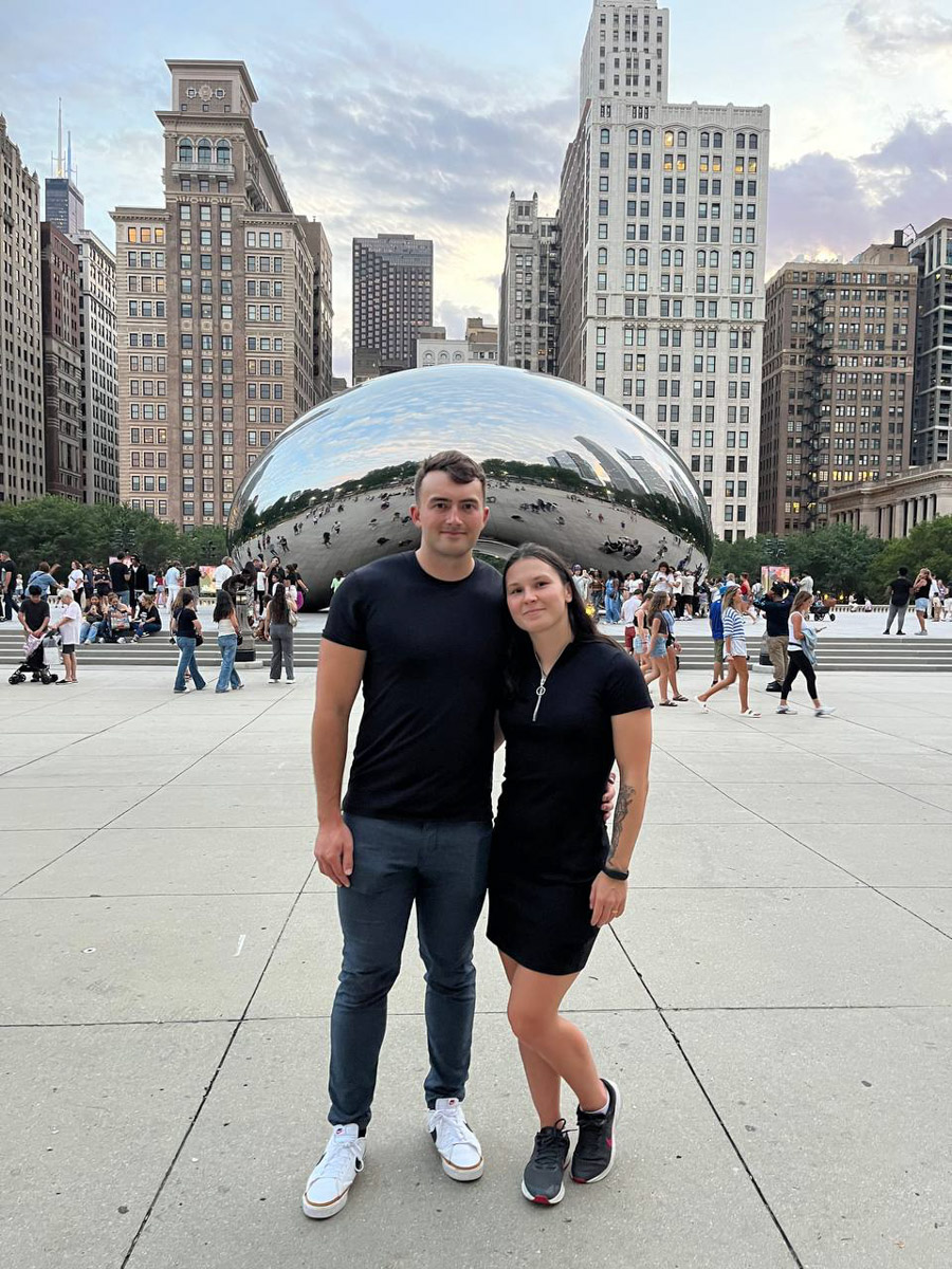 Владимирский боец ММА Вероника Борисова находится в США с февраля 2024 года. За последние пару лет она успела принять участие в нескольких боях, поставить карьеру на паузу, выйти замуж. О крутых поворотах на жизненном пути чемпионка поведала «Ключ-Медиа».