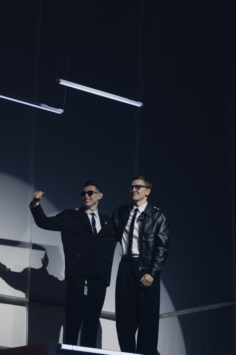 Каждый год на премии Top100awards называют имена лучших свадебных и ивент-профессионалов со всей России. В 2026-м без владимирцев топ не сложился. Например, владимирский диджей Vadimskee стал лучшим в своей категории, обогнав 99 достойнейших.