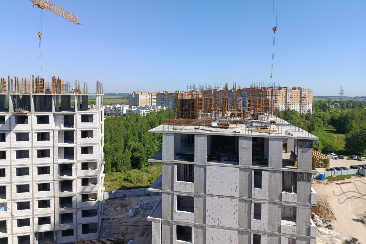 Мечтаете о доме, который станет для вас настоящим раем? Во Владимире он уже есть. Это «Квартал Новаторов» — ЖК, который полностью оправдывает свое имя. О том, что делает комплекс уникальным, рассказал директор по строительству Алексей Сергеев.