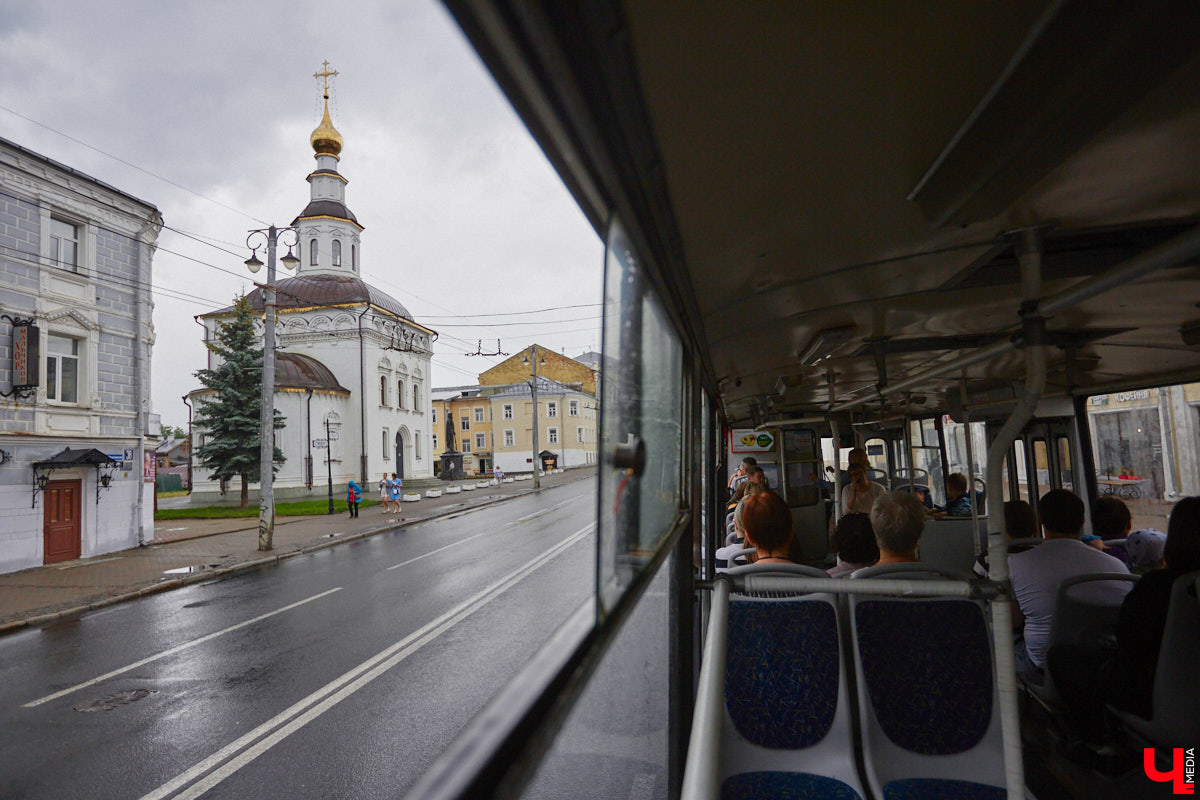 Впереди три выходных дня, успели уже составить планы на отдых? Если нет, тогда внимательно читайте наши советы. Вариантов для разнообразных прогулок и экскурсий летом всегда много, но каждый год появляется что-нибудь новое. Главное, не лениться и выйти наконец из дома всей семьей. 