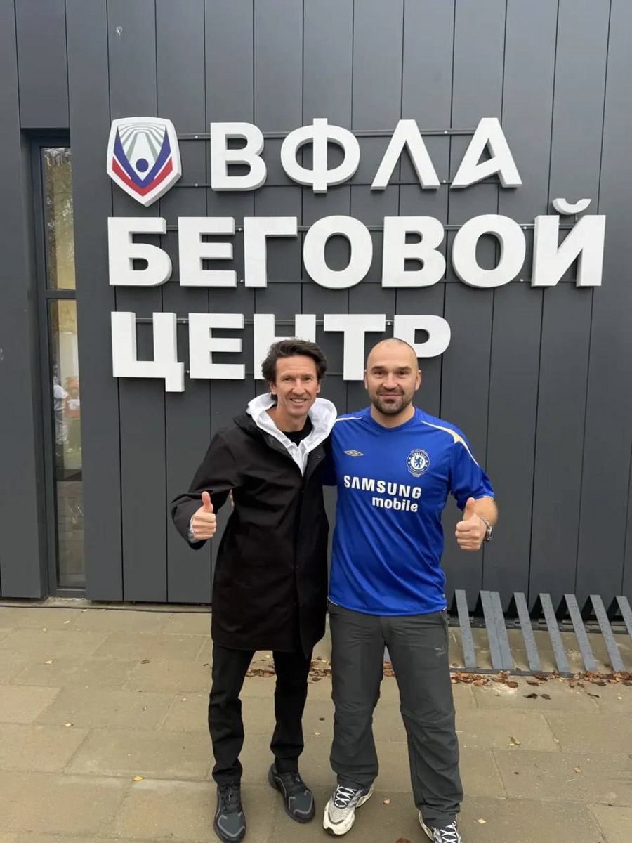 Владимир и Суздаль продолжают подтверждать статус центра притяжения вип-персон. Экс-футболист Алексей Смертин оценил новый владимирский беговой центр, а Сергей Жуков и Агата Муцениеце устроили масштабный смотр достопримечательностей Суздаля. К ним присоединились и известные блогеры. «Ключ-Медиа» собрал впечатления именитых гостей о главных туристических точках 33-го региона.